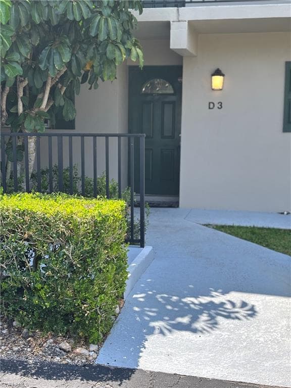 600 Valley Stream Dr Ii, Naples, FL 34113-2