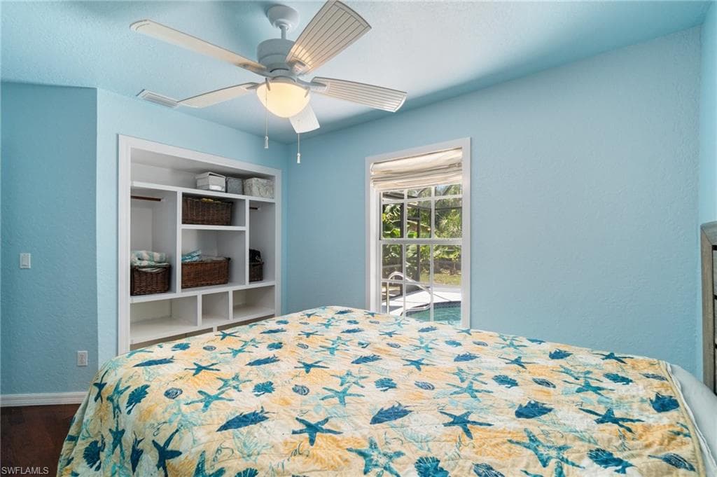 681 23rd St NW, Naples, FL 34120-16