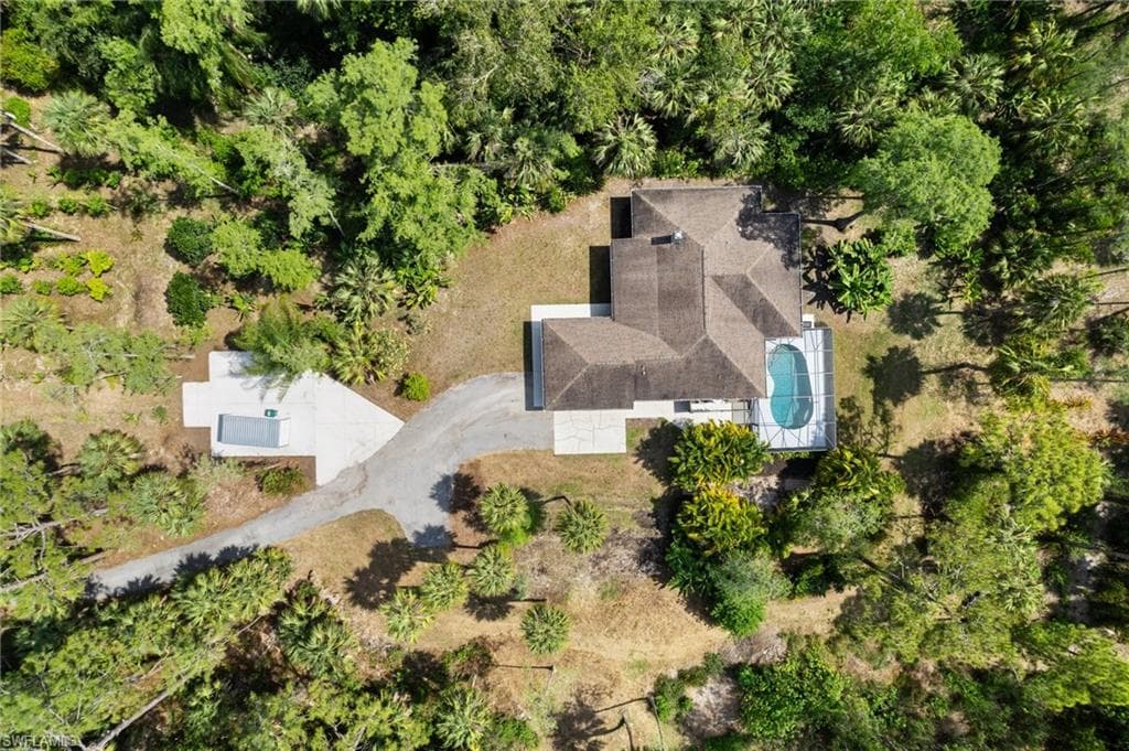 681 23rd St NW, Naples, FL 34120-25