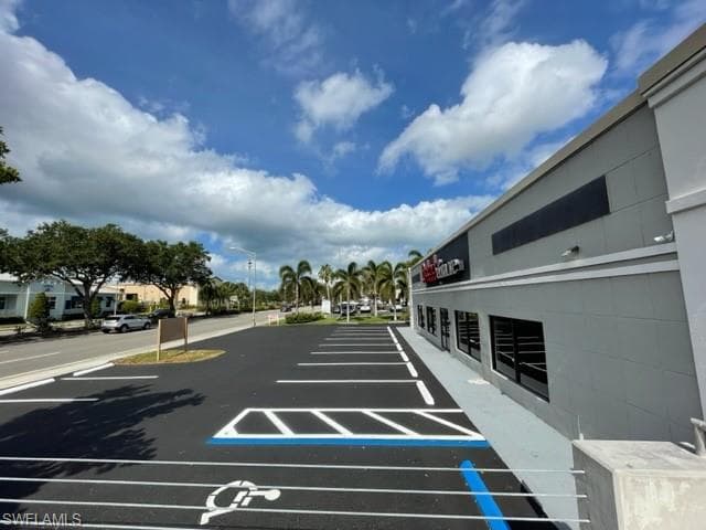 2665 Davis Blvd S, Naples, FL 34104-3