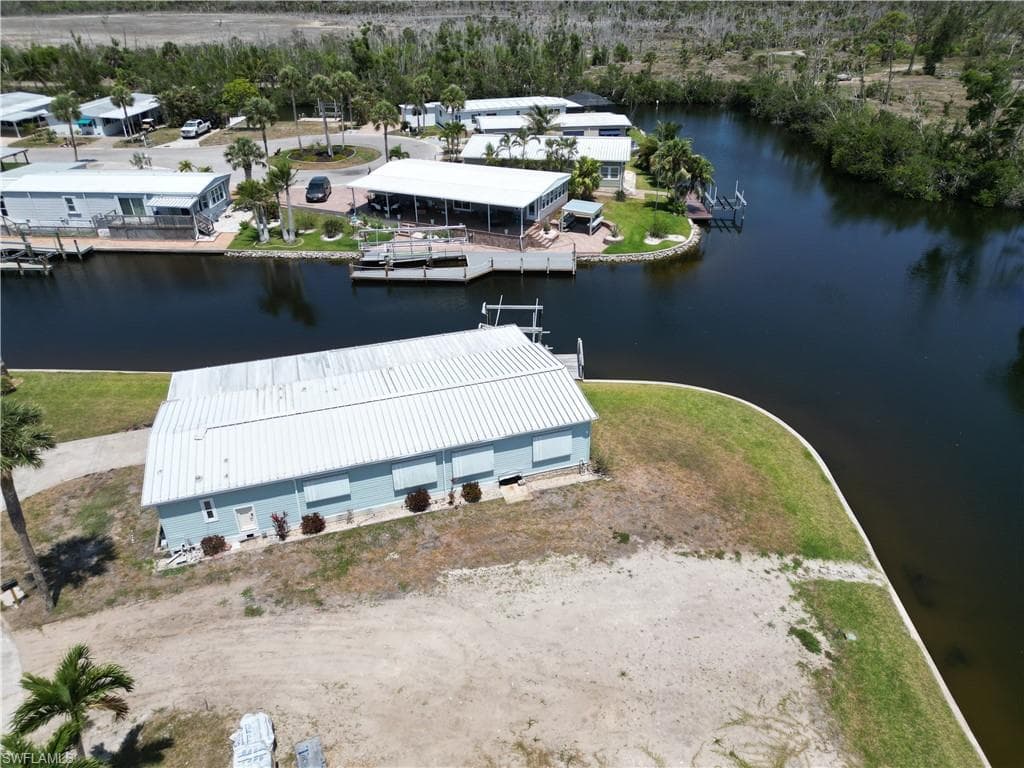 17931 Peppard Dr, Fort Myers Beach, FL 33931-9