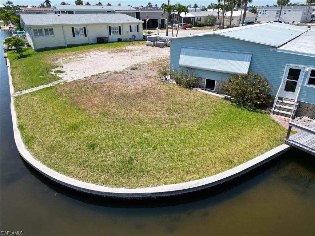 17931 Peppard Dr, Fort Myers Beach, FL 33931-11