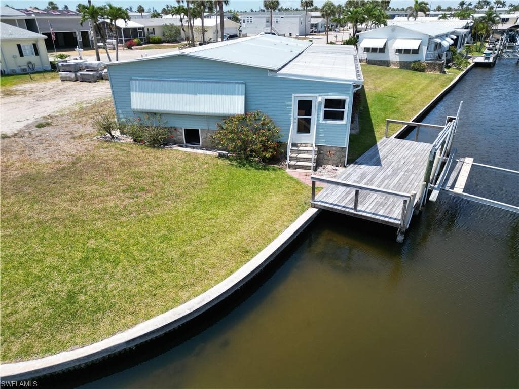 17931 Peppard Dr, Fort Myers Beach, FL 33931-12