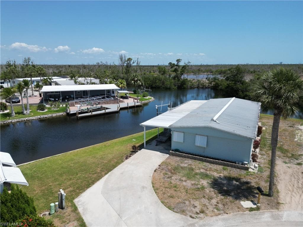 17931 Peppard Dr, Fort Myers Beach, FL 33931-1