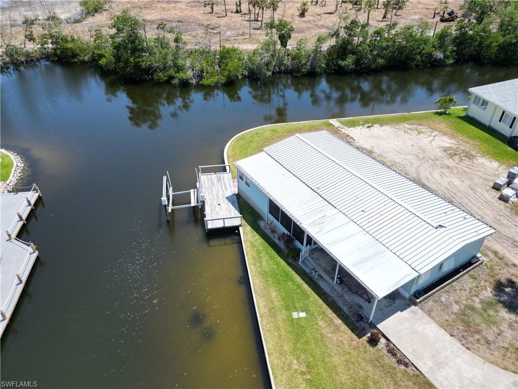 17931 Peppard Dr, Fort Myers Beach, FL 33931-5