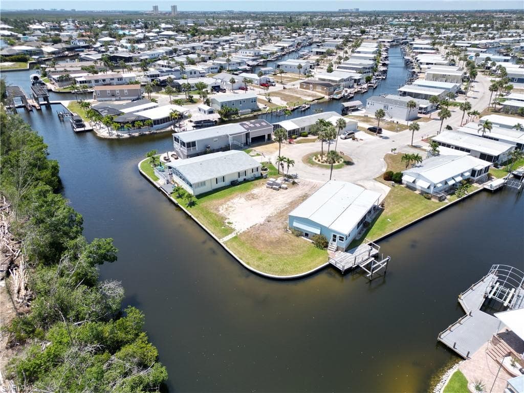 17931 Peppard Dr, Fort Myers Beach, FL 33931-7