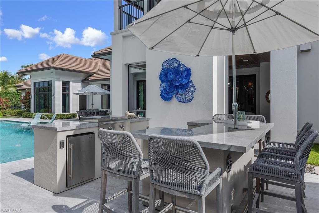 714 Killdeer Pl, Naples, FL 34108-10