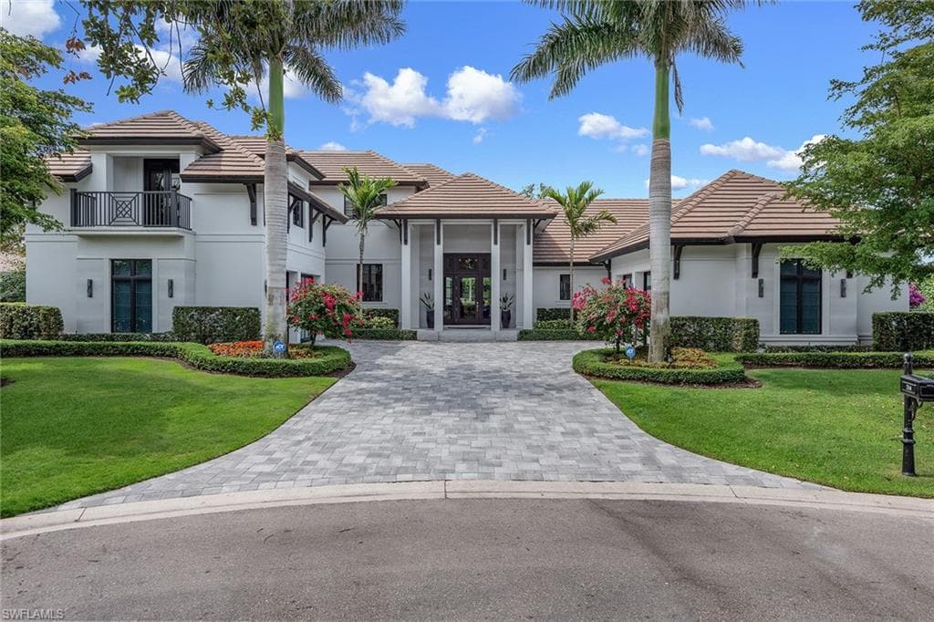 714 Killdeer Pl, Naples, FL 34108-28