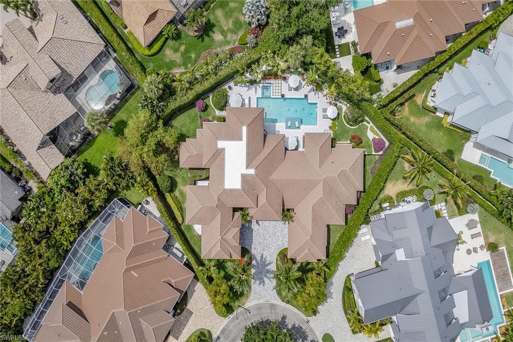 714 Killdeer Pl, Naples, FL 34108-30