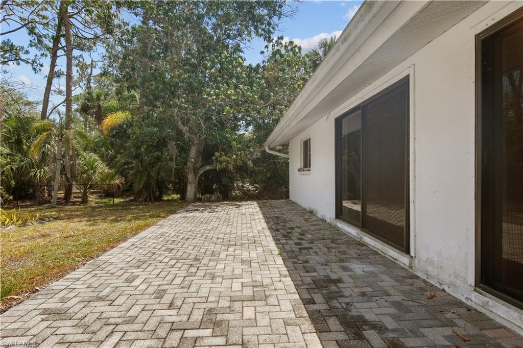 28058 Oak Ln, Bonita Springs, FL 34135-11