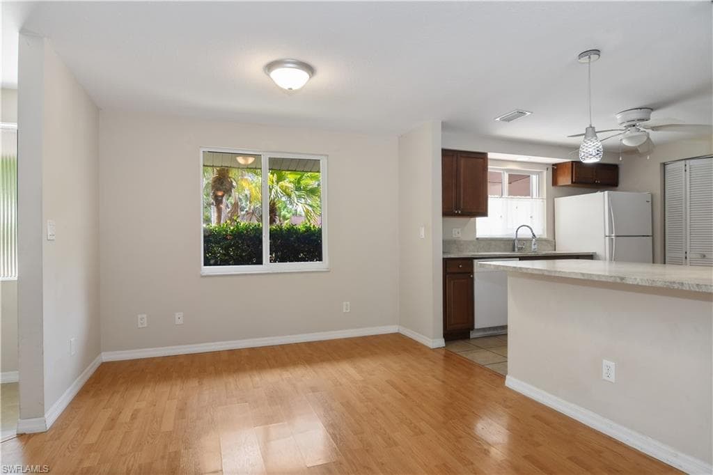 28058 Oak Ln, Bonita Springs, FL 34135-6