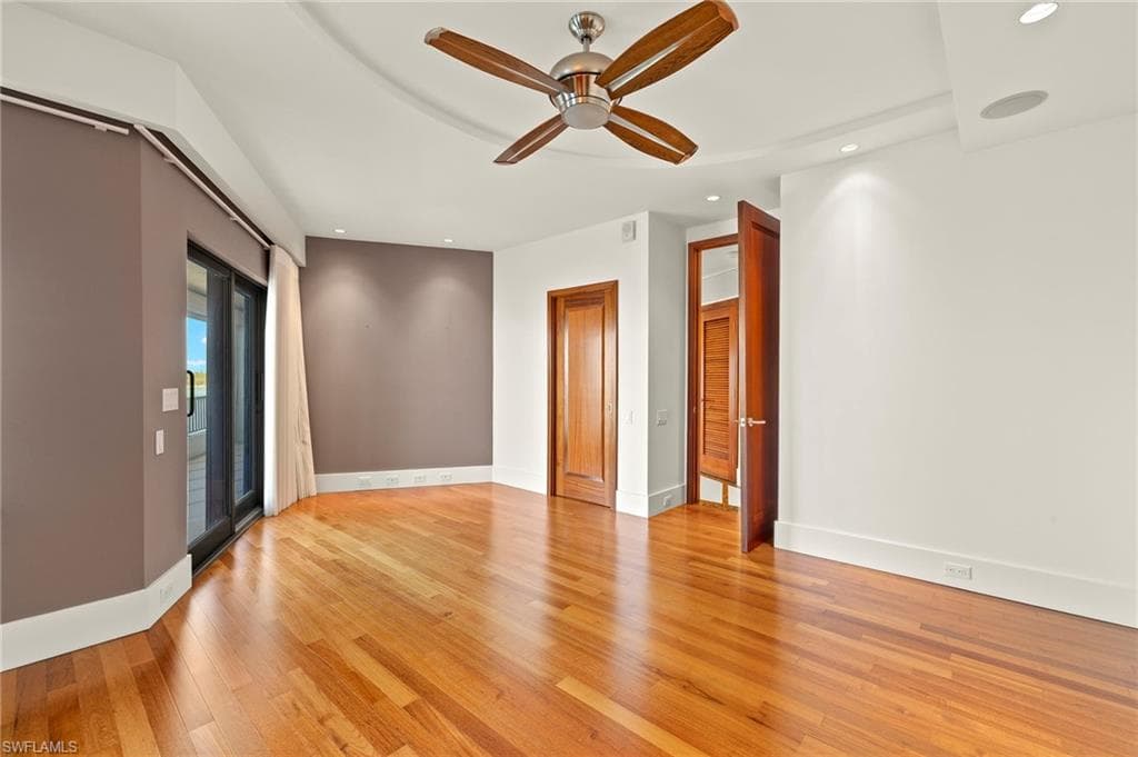 625 La Peninsula Blvd 625, Naples, FL 34113-18