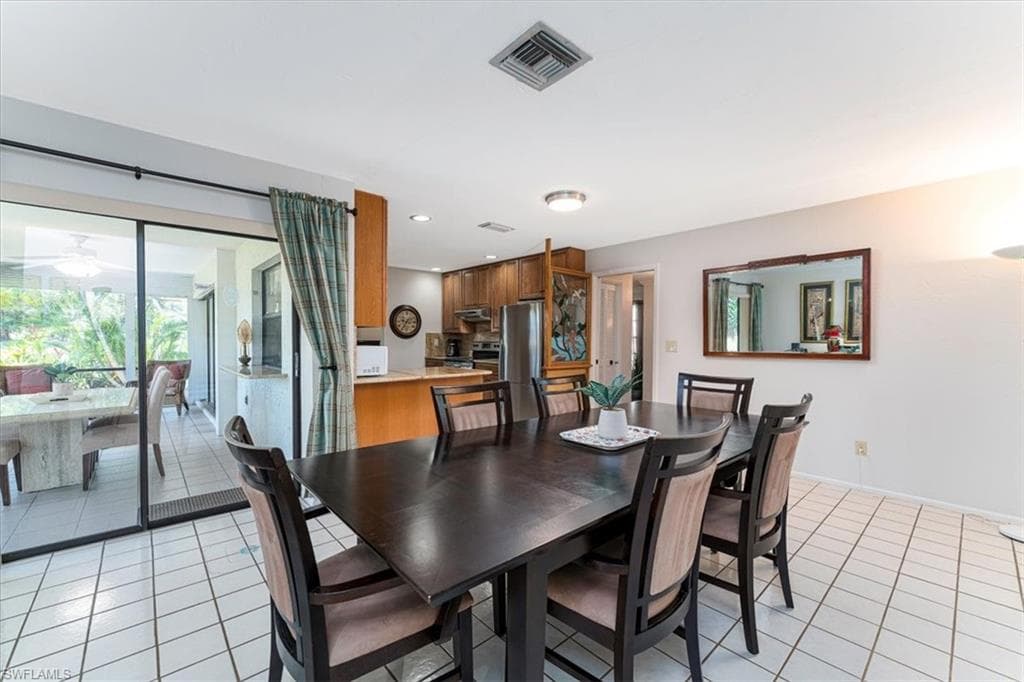 116 Short Ct, Naples, FL 34112-12