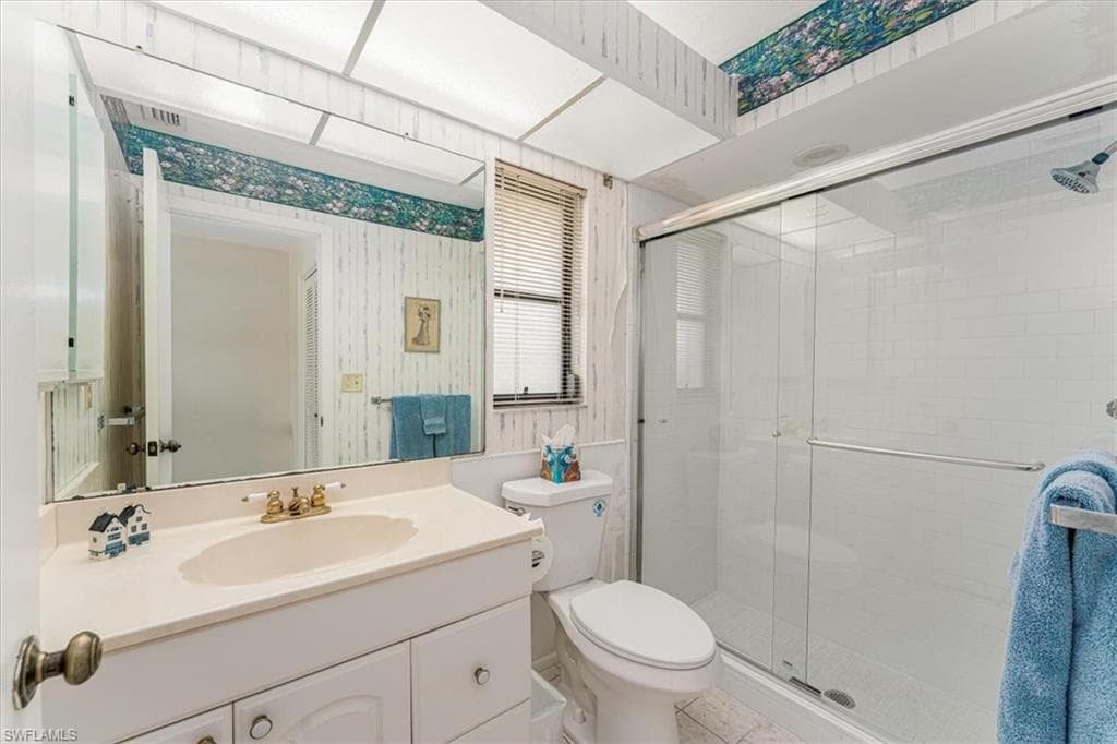 116 Short Ct, Naples, FL 34112-21