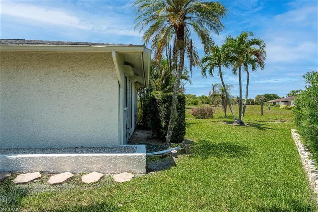 116 Short Ct, Naples, FL 34112-34