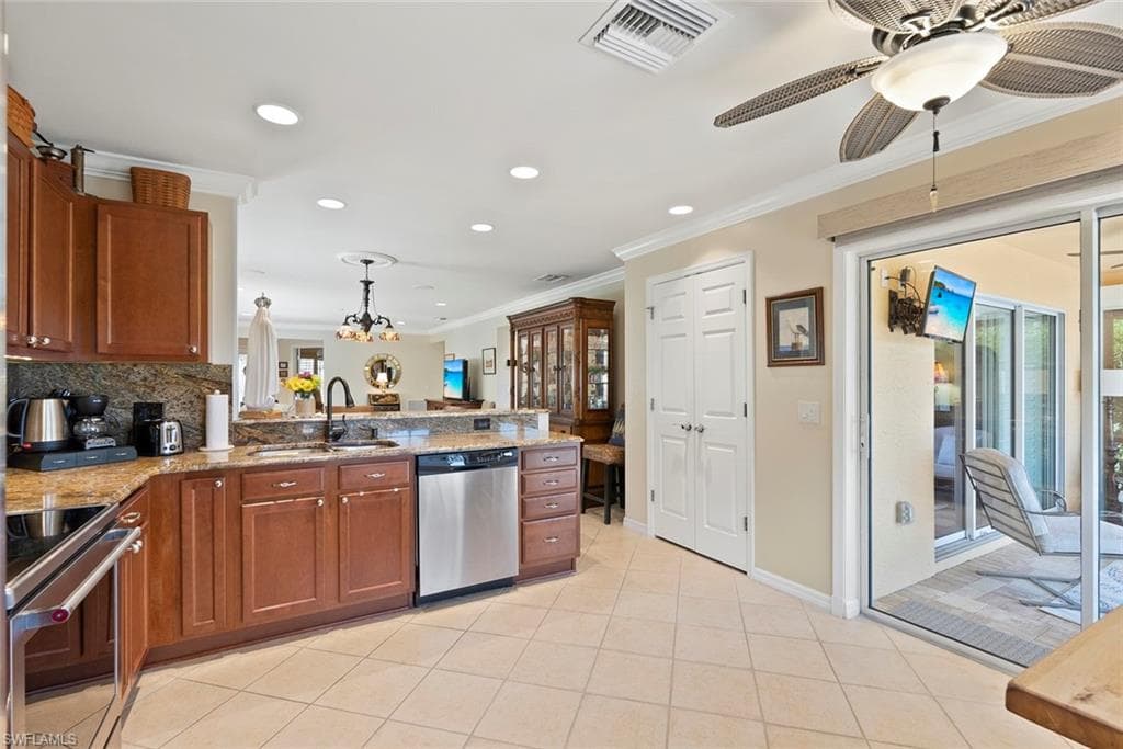 6085 Victory Dr, Ave Maria, FL 34142-19