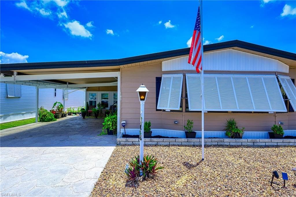 149 Kim Dr 149, Naples, FL 34104-19