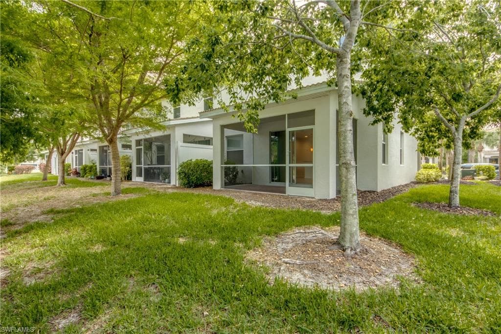 19530 Bowring Park Rd 106, Fort Myers, FL 33967-35