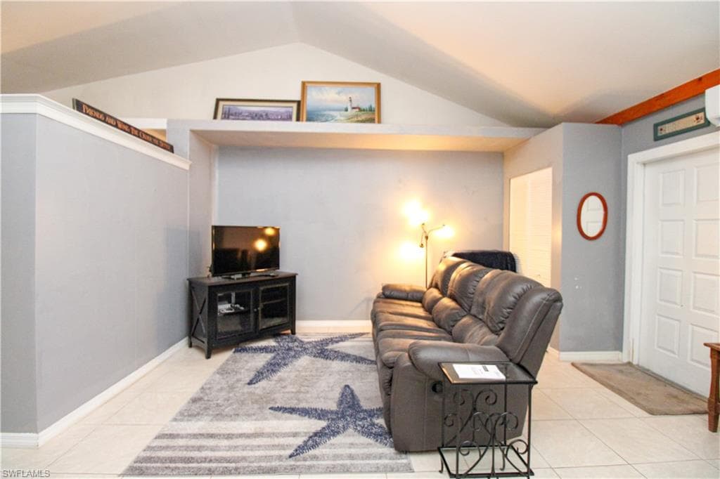 826 Wiggins Pass Rd 306, Naples, FL 34110-10