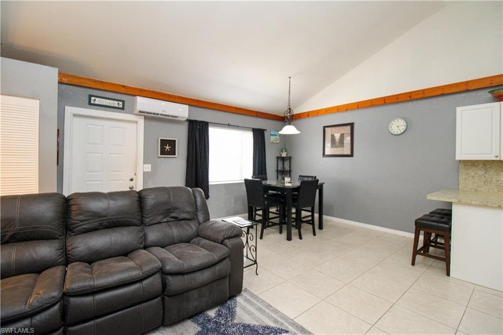 826 Wiggins Pass Rd 306, Naples, FL 34110-19
