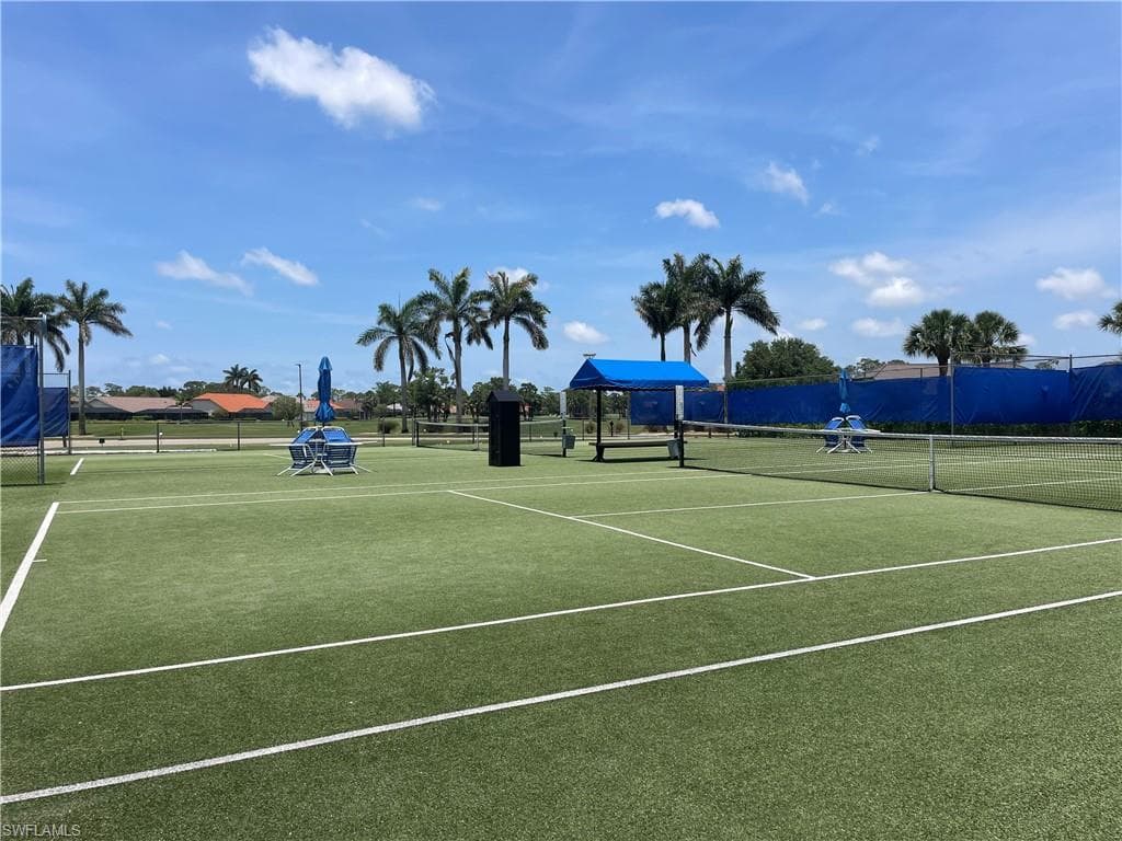 5985 Bloomfield Cir D205, Naples, FL 34112-24