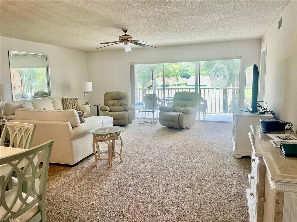5985 Bloomfield Cir D205, Naples, FL 34112-7
