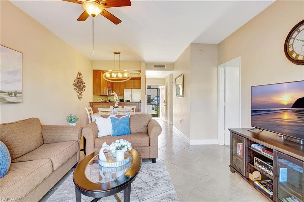 3326 Olympic Dr 413, Naples, FL 34105-11