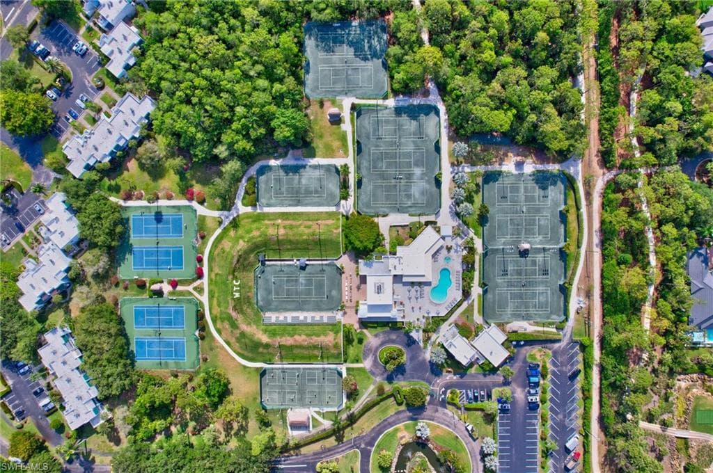 3326 Olympic Dr 413, Naples, FL 34105-36