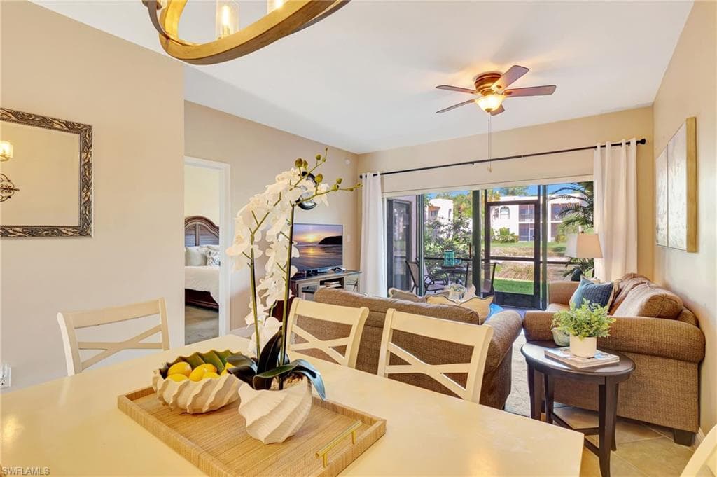 3326 Olympic Dr 413, Naples, FL 34105-7