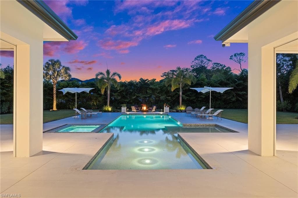 115 East Ave, Naples, FL 34108-9