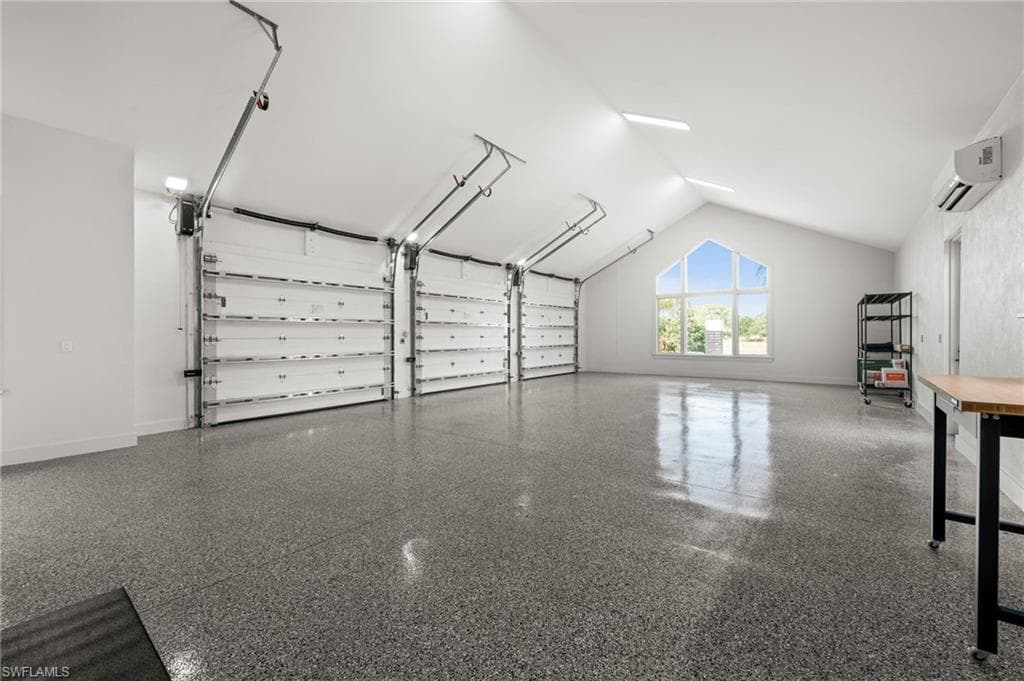 115 East Ave, Naples, FL 34108-34