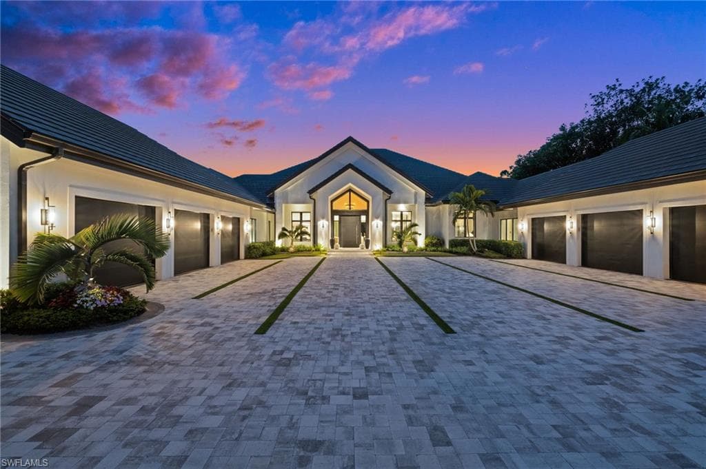 115 East Ave, Naples, FL 34108-2