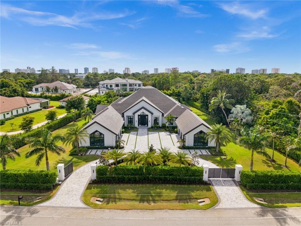 115 East Ave, Naples, FL 34108-43