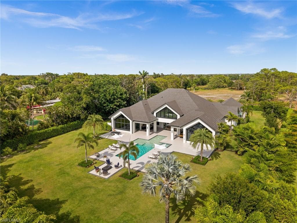 115 East Ave, Naples, FL 34108-47