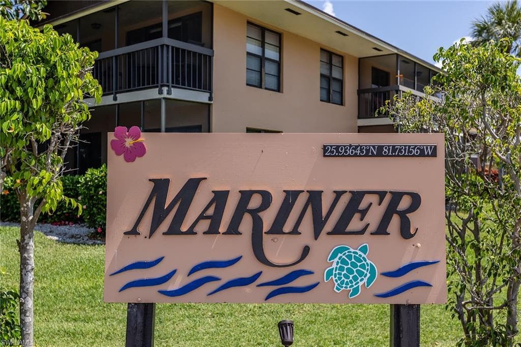 20 Greenbrier St 3-105, Marco Island, FL 34145-15