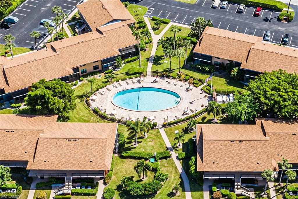 20 Greenbrier St 3-105, Marco Island, FL 34145-16