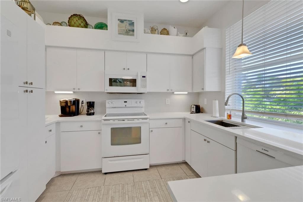 4471 Mariner Rd, Bonita Springs, FL 34134-10