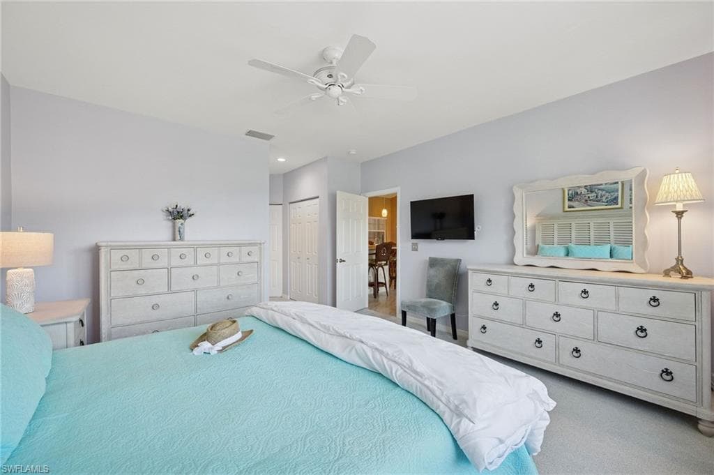 160 Waterside Cir 202, Marco Island, FL 34145-20