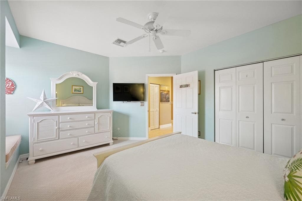 160 Waterside Cir 202, Marco Island, FL 34145-26