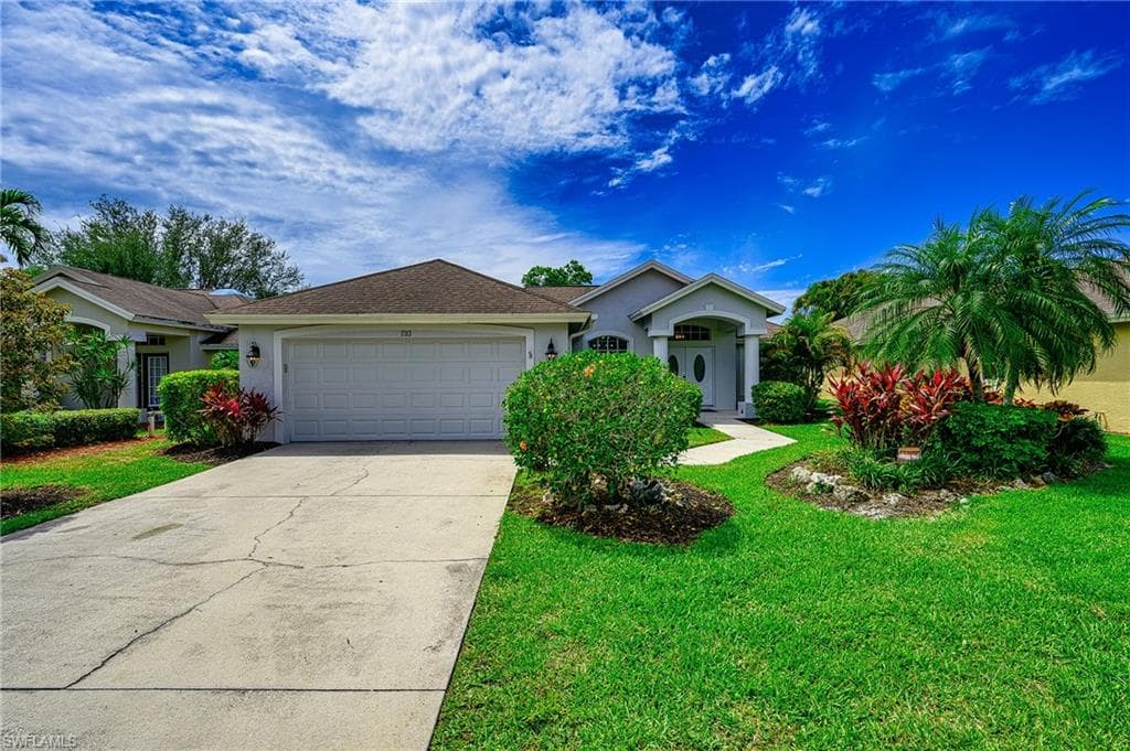 793 Teton Ct SW, Naples, FL 34104-38