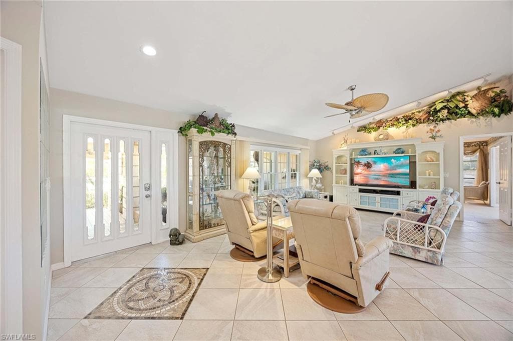 170 June Ct, Marco Island, FL 34145-14