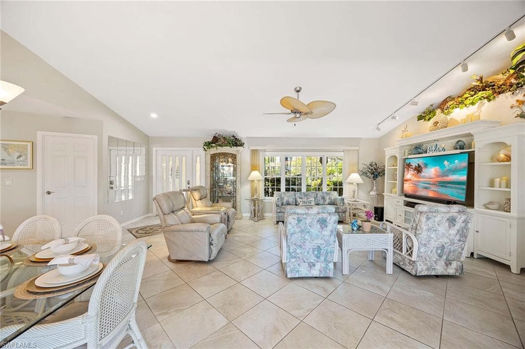 170 June Ct, Marco Island, FL 34145-18