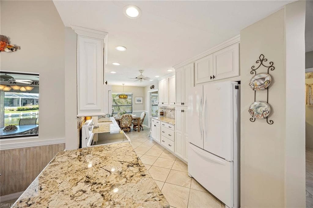 170 June Ct, Marco Island, FL 34145-21