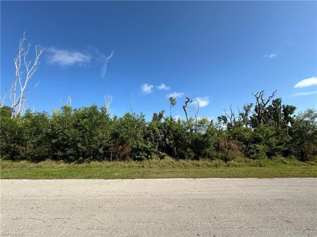 5578 Easy St, Bokeelia, FL 33922-9