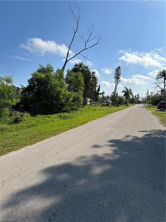 5578 Easy St, Bokeelia, FL 33922-7