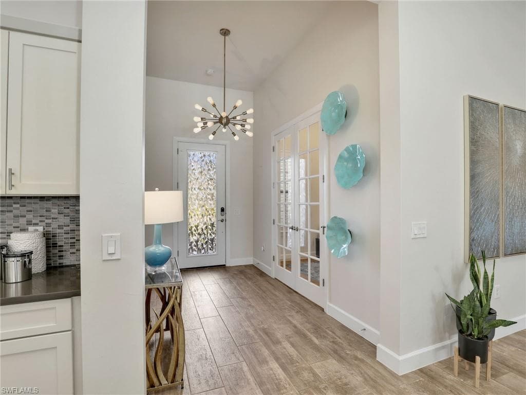 16289 Camden Lakes Cir, Naples, FL 34110-6
