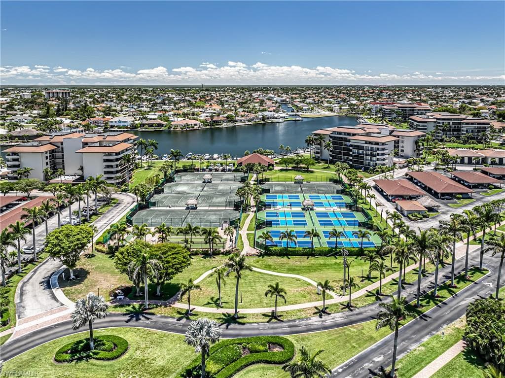 525 Seaview Ct M1, Marco Island, FL 34145-44