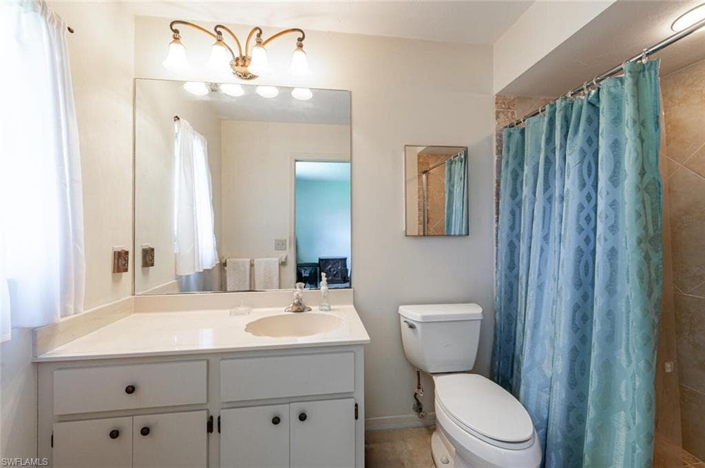 938 Charlemagne Blvd, Naples, FL 34112-17