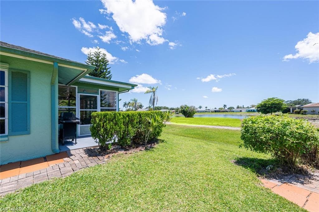 938 Charlemagne Blvd, Naples, FL 34112-24