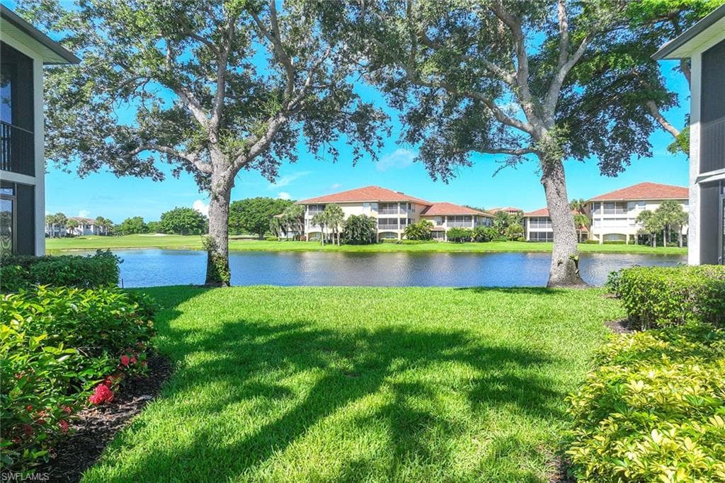 2432 Ravenna Blvd 201, Naples, FL 34109-8